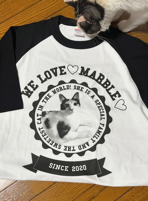 【三毛猫】ラグランTシャツ | ご自分へのご褒美に、おうち時間とお出かけに(マーブルちゃん)