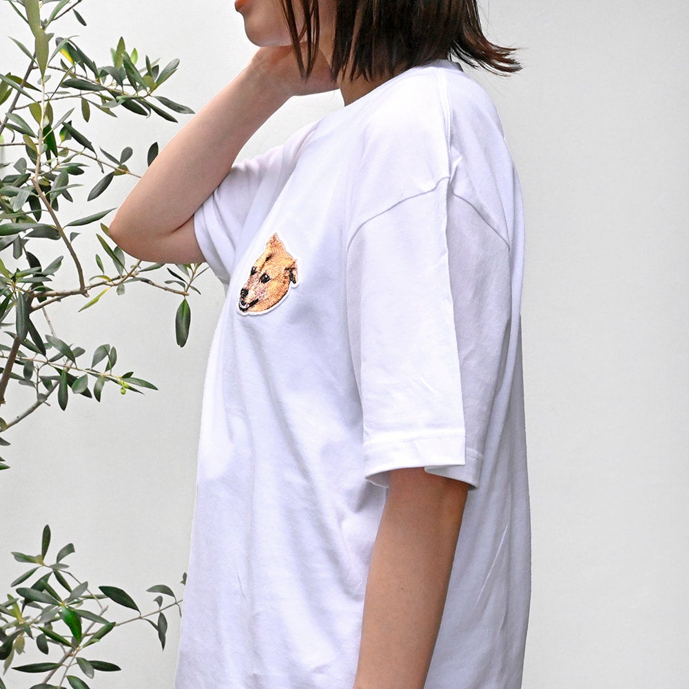 刺繍Tシャツ